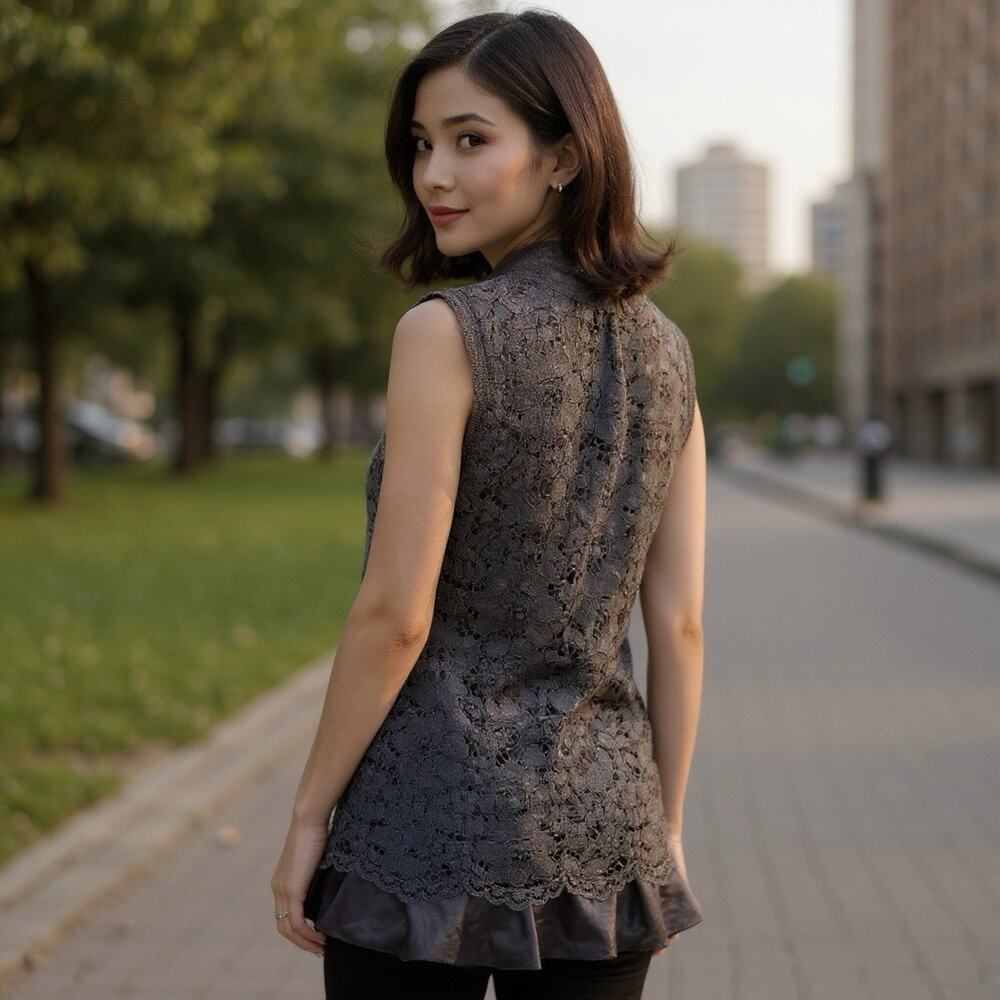 NWT Anthropologie Moth Sleeveless Pullover Sweater Tank Lace Back Women’s Size L